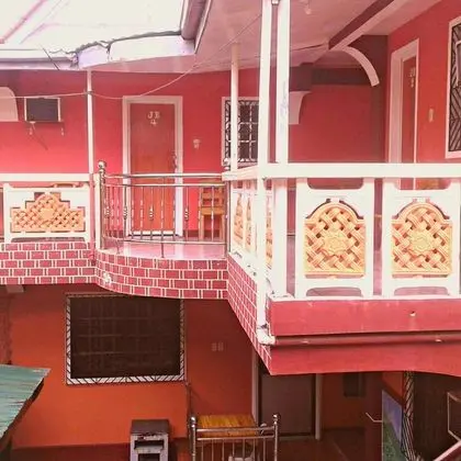 Buena Lynne's Resort Annex - İç Mekan