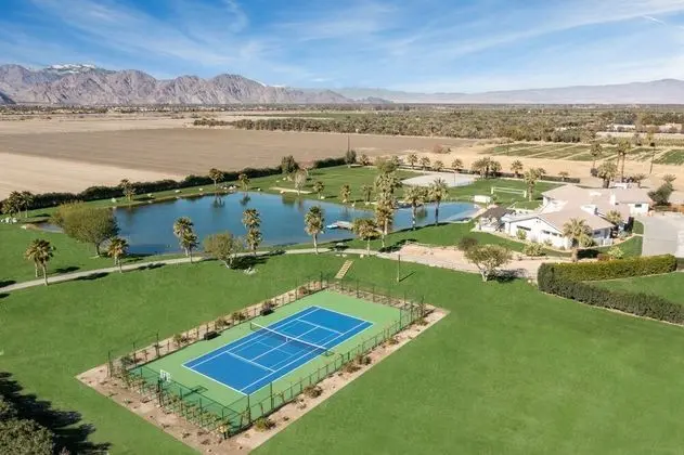Buena Vista by Avantstay 10mins to Polo Field Sleeps 26 w/ Event Space - İç Mekan