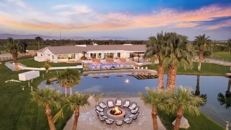 Buena Vista by Avantstay 10mins to Polo Field Sleeps 26 w/ Event Space - Öne Çıkan Resim