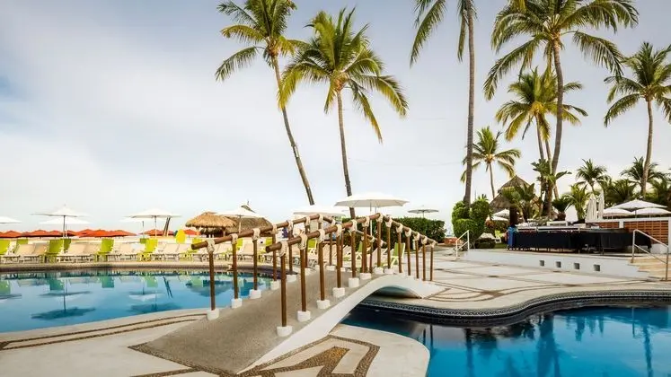 Buenaventura Grand Beach Resort Todo Incluido - Havuz