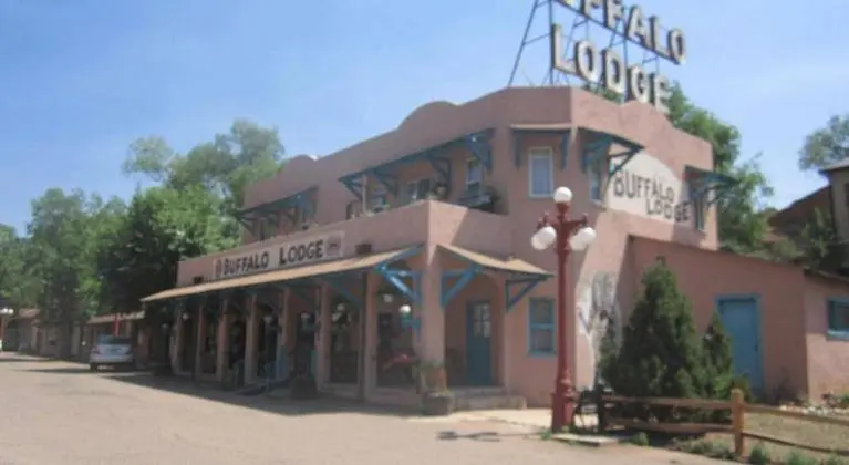 Buffalo Lodge & Bicycle Resort