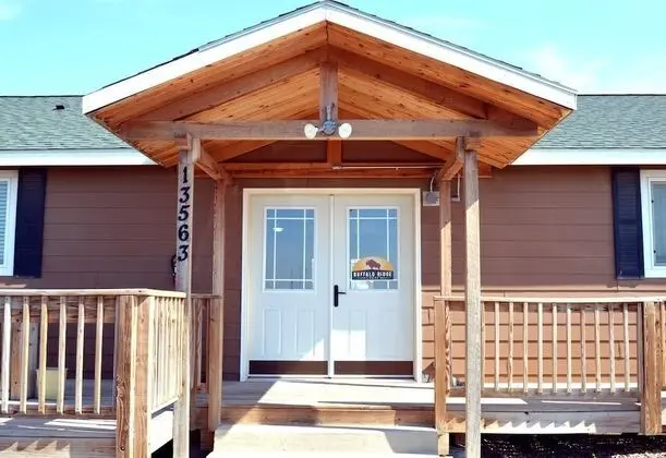 Buffalo Ridge Lodge