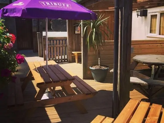 The Bugle Inn - Genel