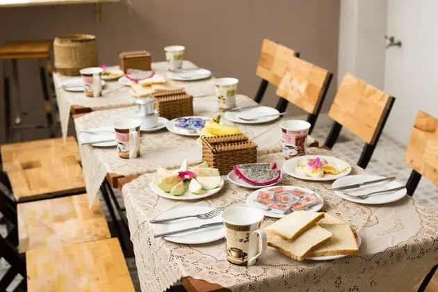 Bui Vien Hostel - Yerinde Yemek