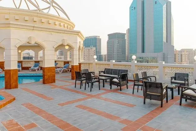 Building Bin Mahmoud Plaza