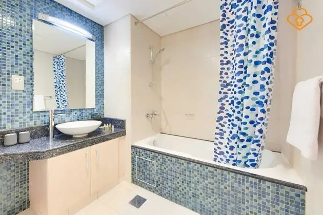 Building No. 2 Shoreline Palm Jumeirah - Apartment 405 - Banyo Tipleri