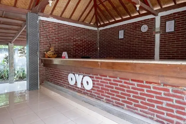 Bumi Aditya Hotel - Lobi