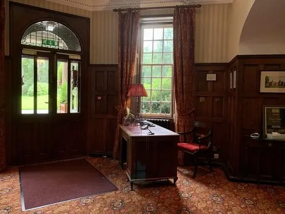 Bunchrew House Hotel - Lobi