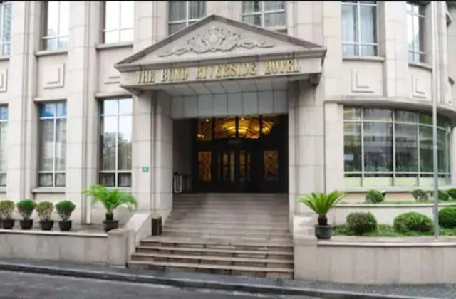 The Bund Riverside Hotel - Dış Mekan