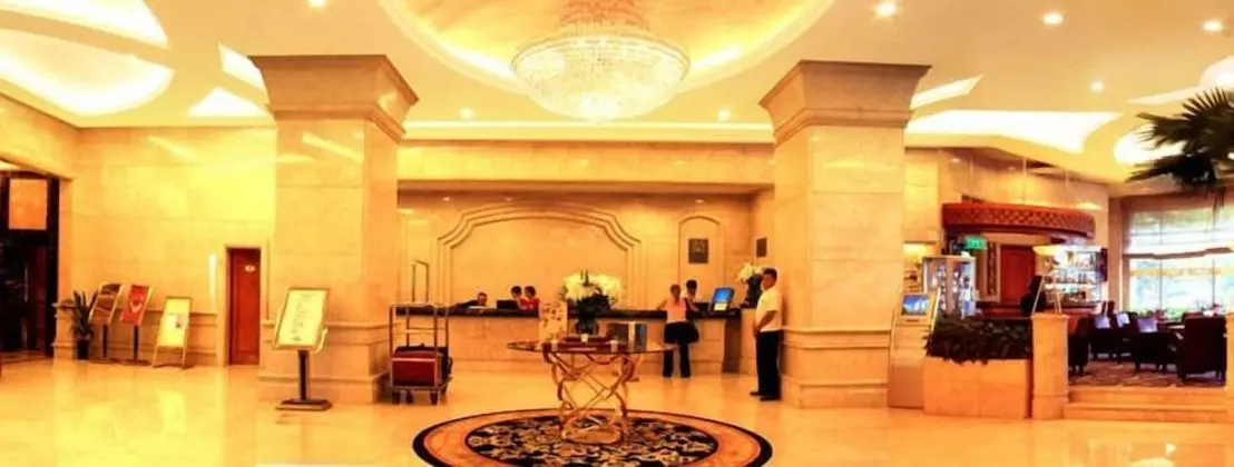 The Bund Riverside Hotel - Lobi