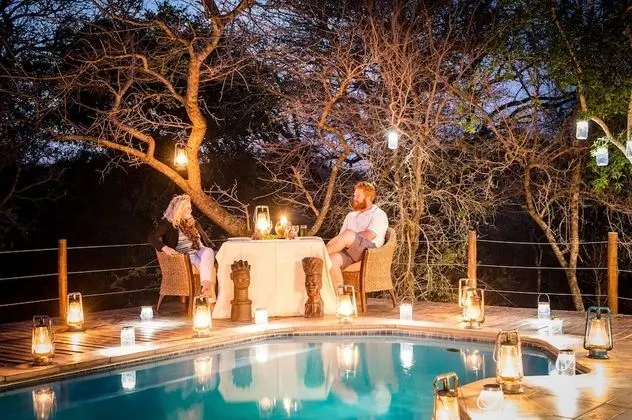 Bundox Safari Lodge - Havuz