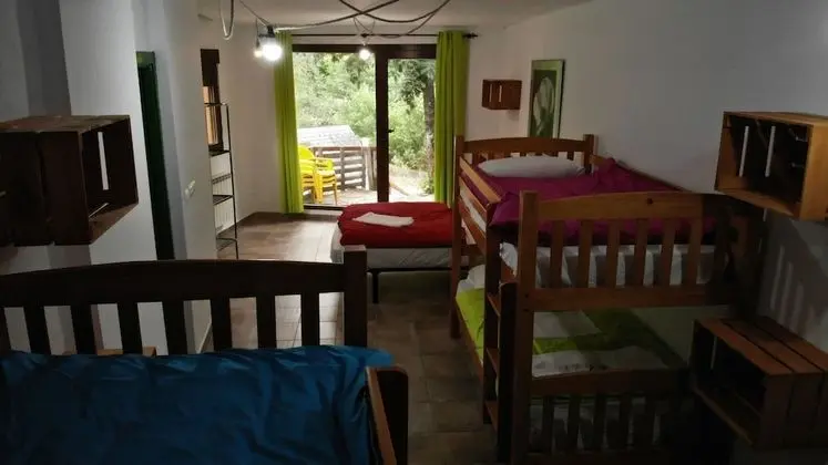 Bungalow-Cabañas en Albergue Valle Do Seo - Öne Çıkan Resim