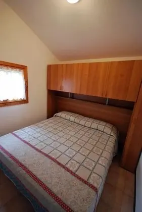 Bungalow Village Le Caravelle - by Mamberto S.r.l.