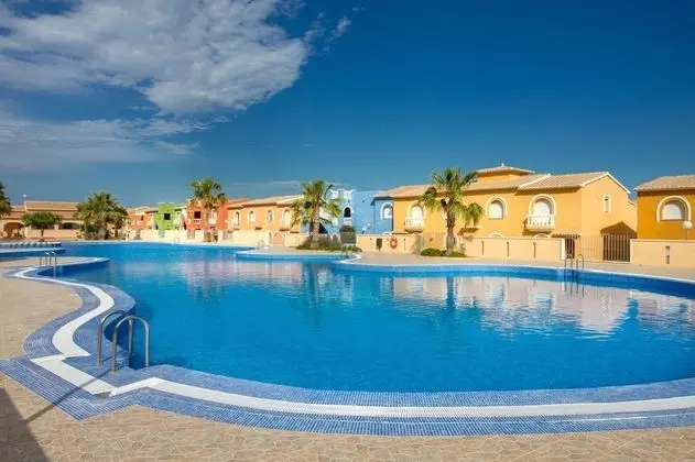Bungalow La Cala - Havuz