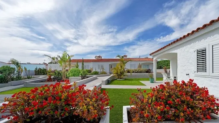 Bungalows Adonis - Dış Mekan