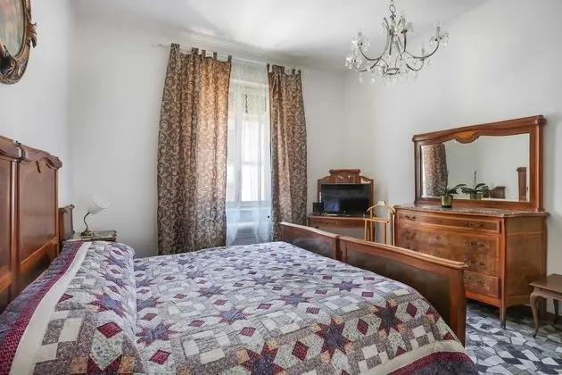 Buonarroti Apartment in Florence-hosted by Sweetstay