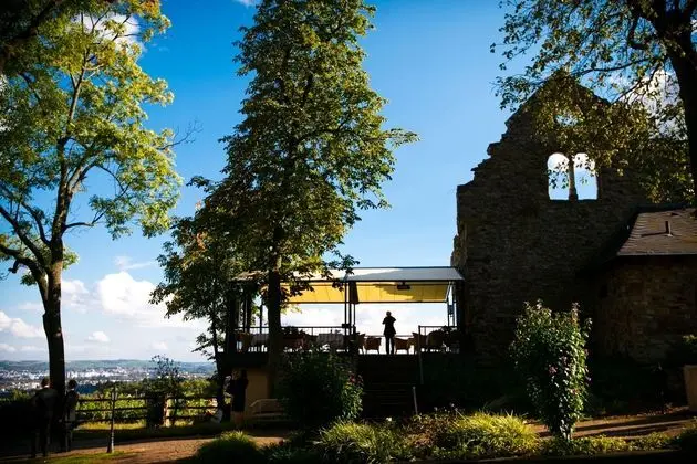 Burg & Gästehaus by Schwarzenstein - Dış Mekan