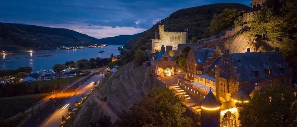 Hotel Burg Reichenstein - 1