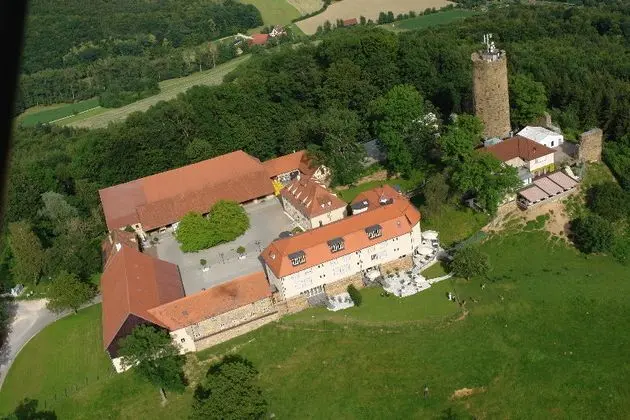 Burg Staufeneck - 1