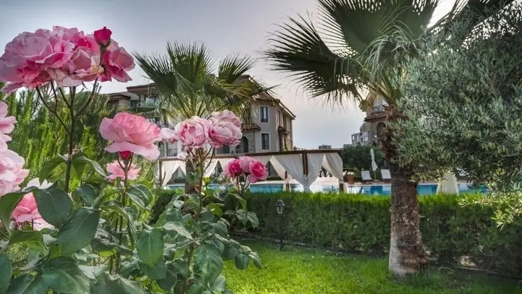 Burgas Beach Resort - Dış Mekan