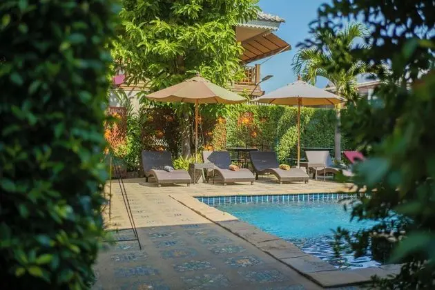 Buri Gallery House & Resort - Havuz