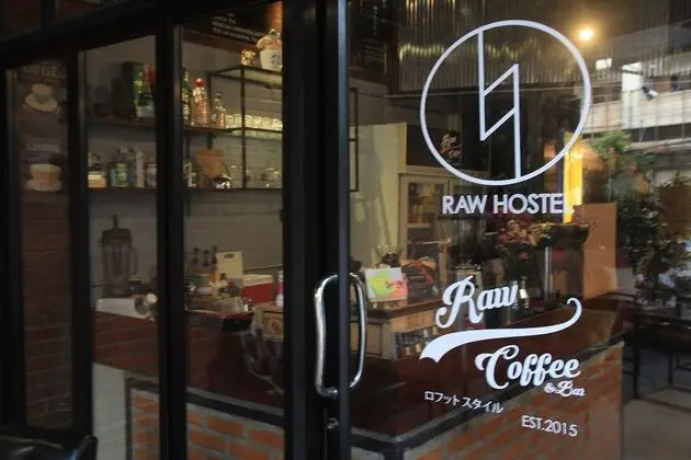 Buri Hotel and Hostel