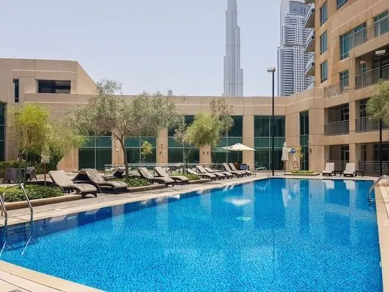 Burj Views 2304