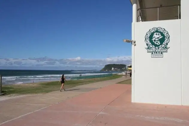 Burleigh On The Beach
