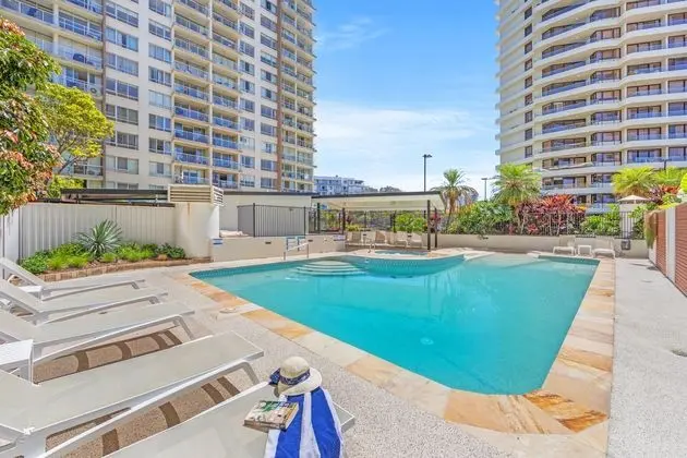 Burleigh Beach Tower - Havuz