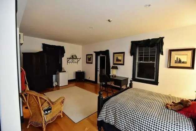 The Burleigh Falls Inn & Suites - Öne Çıkan Resim