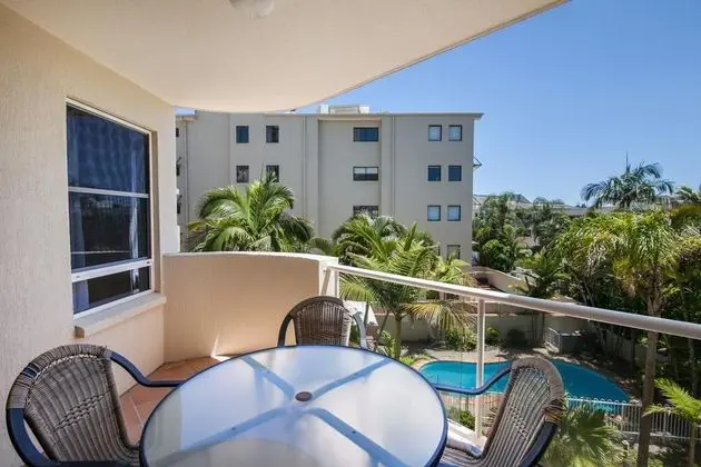 Burlington Holiday Apartments
