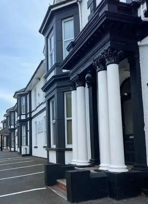 Burlington Hotel