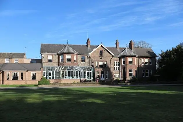 Burn Hall Hotel