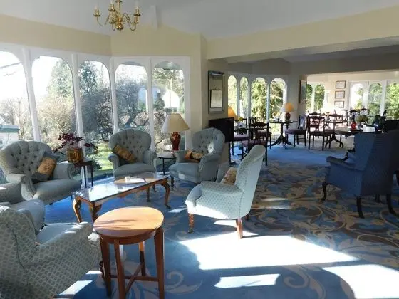 The Burn How Garden House Hotel - Lobi