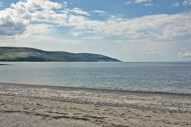 Burren Atlantic Hotel - Plaj