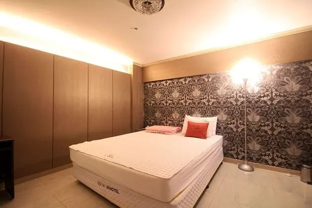 Busan Guseodong Show