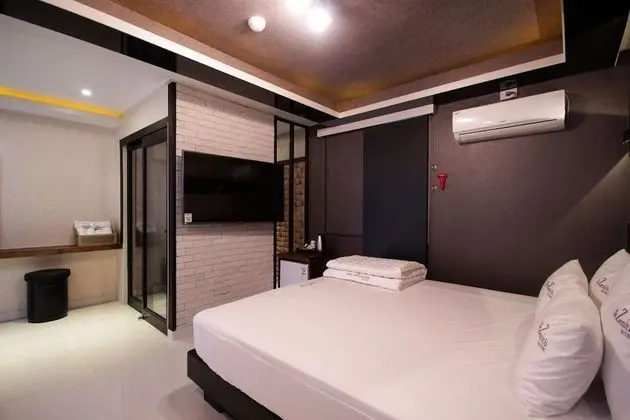 Busan Guseodong Zenith - Oda