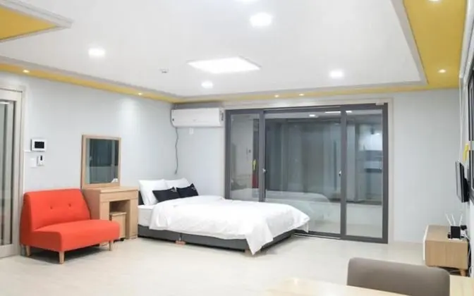 Busan Haeoreum Pension