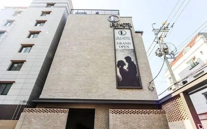 Busan Jaesong-dong Hotel Lrui