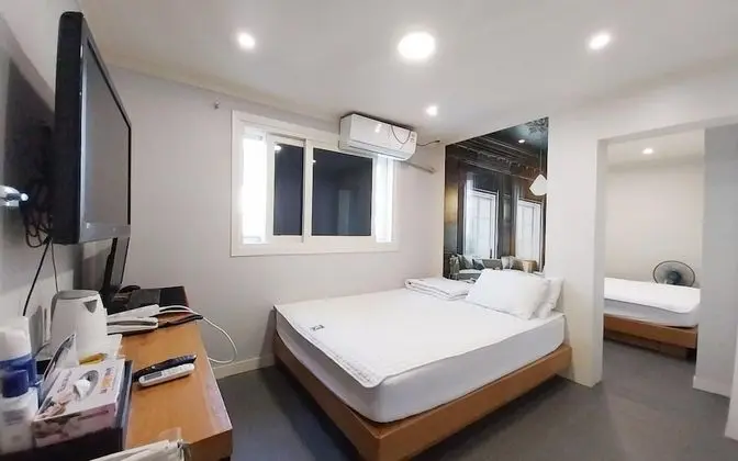 Busan Jaesongdong Zara