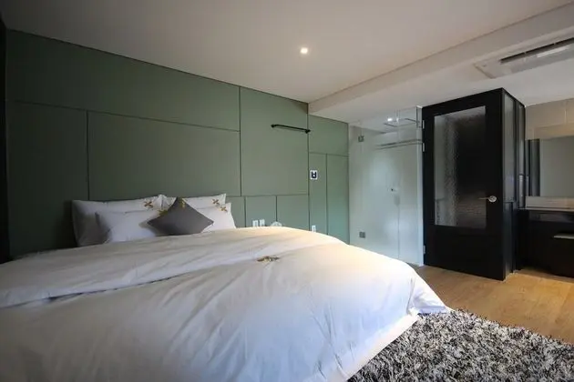 Busan Oncheonjang Guwol