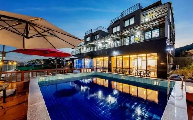 Busan Sarangae Pension