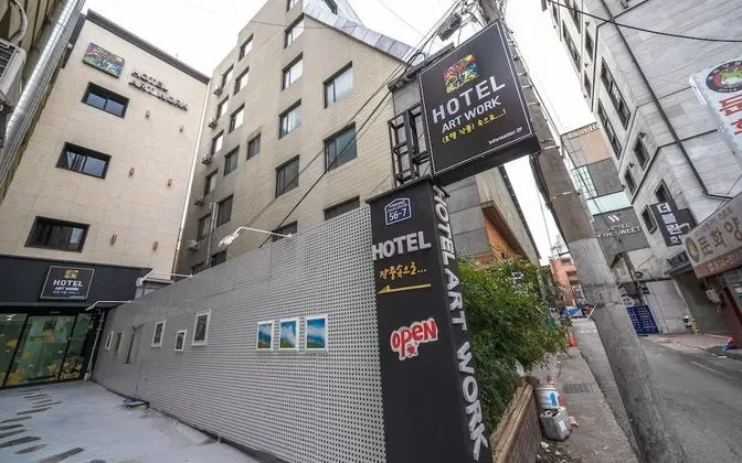 Busan Seomyeon Hotel Artwork - Dış Mekan