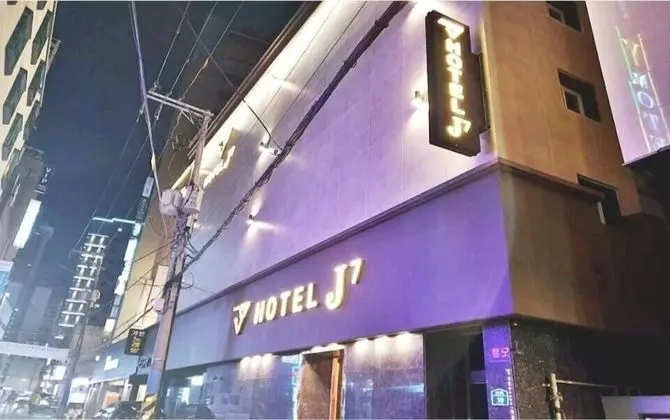 Busan Seomyeon Business Hotel J7
