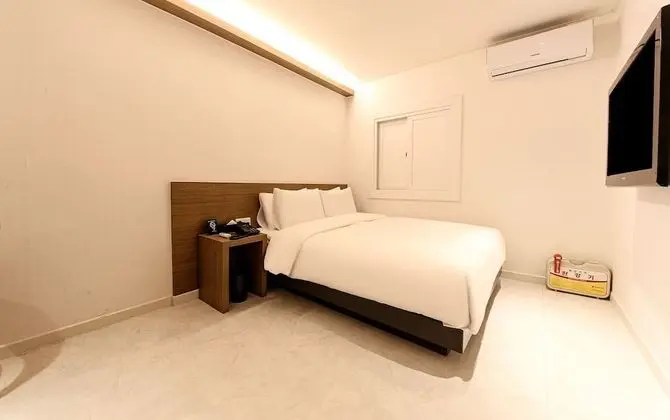 Busan Seomyeon Business Hotel J7 - Oda