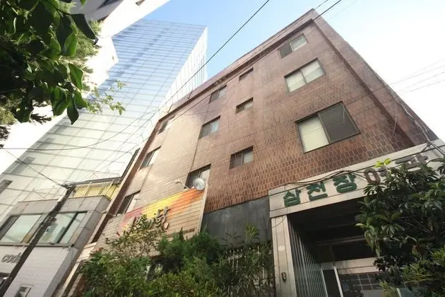 Busan Seomyeon Samcheonjang