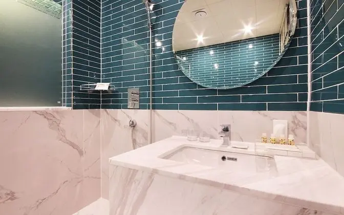 Busan Songjeong Brown dot