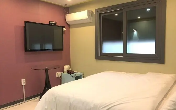 Busan Songjung Apple