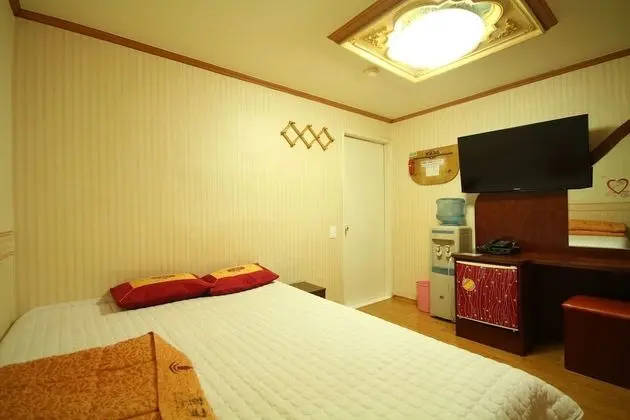 Busan Yeongdo Hanguk