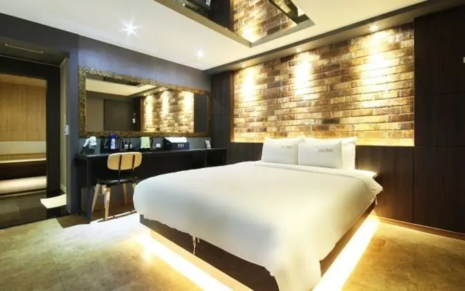 Busan Yeonsan-dong BNB